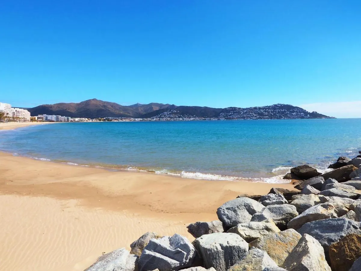 Apartment Platja De Roses-9 By Interhome  Rosas