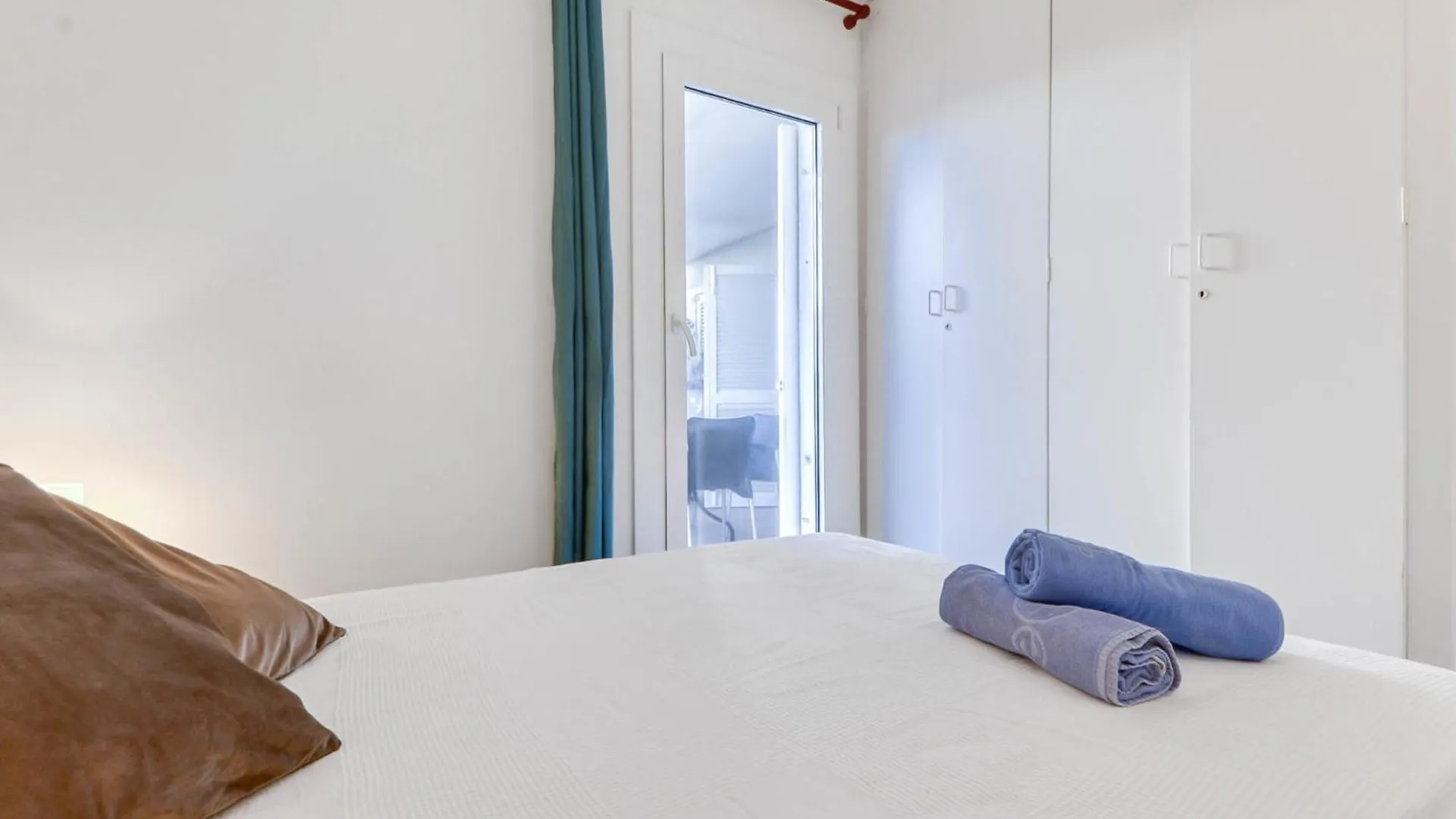 Apartment Platja De Roses-9 By Interhome