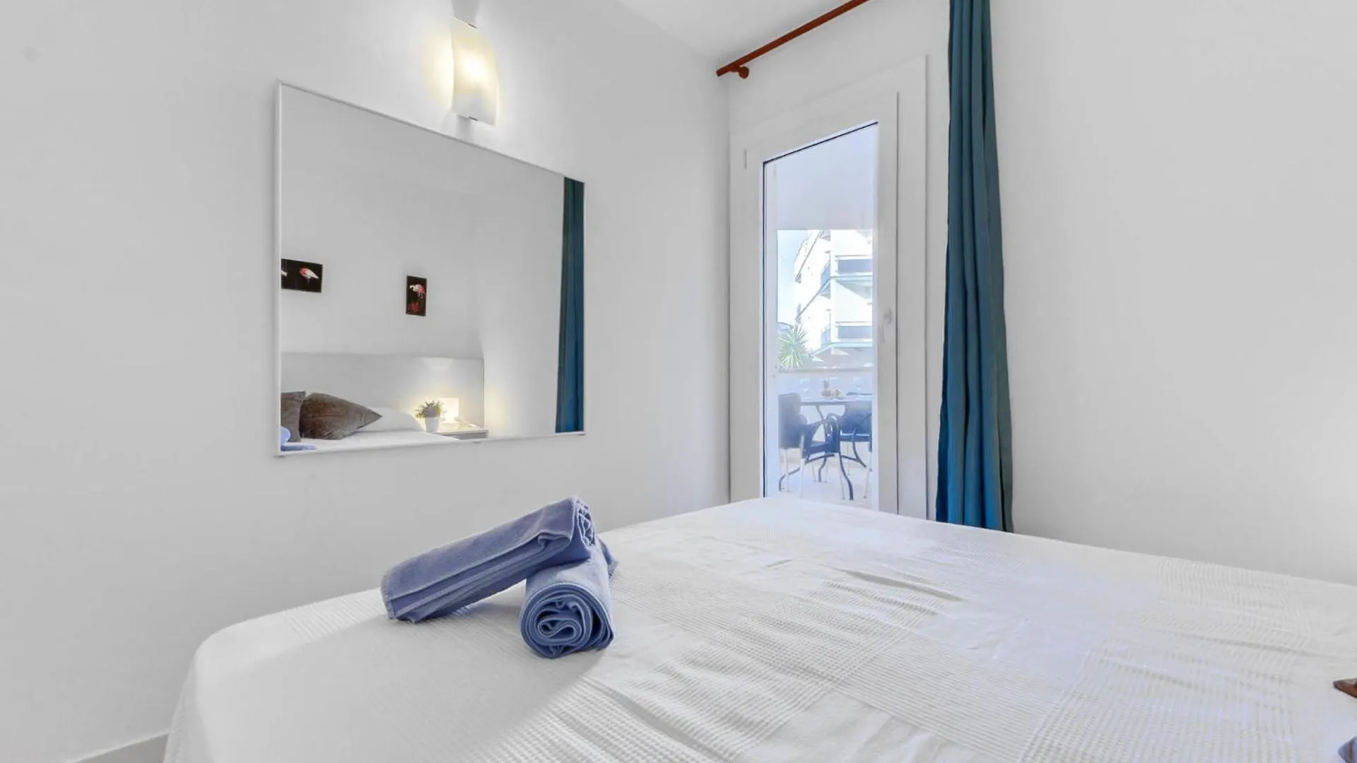 Apartment Platja De Roses-9 By Interhome